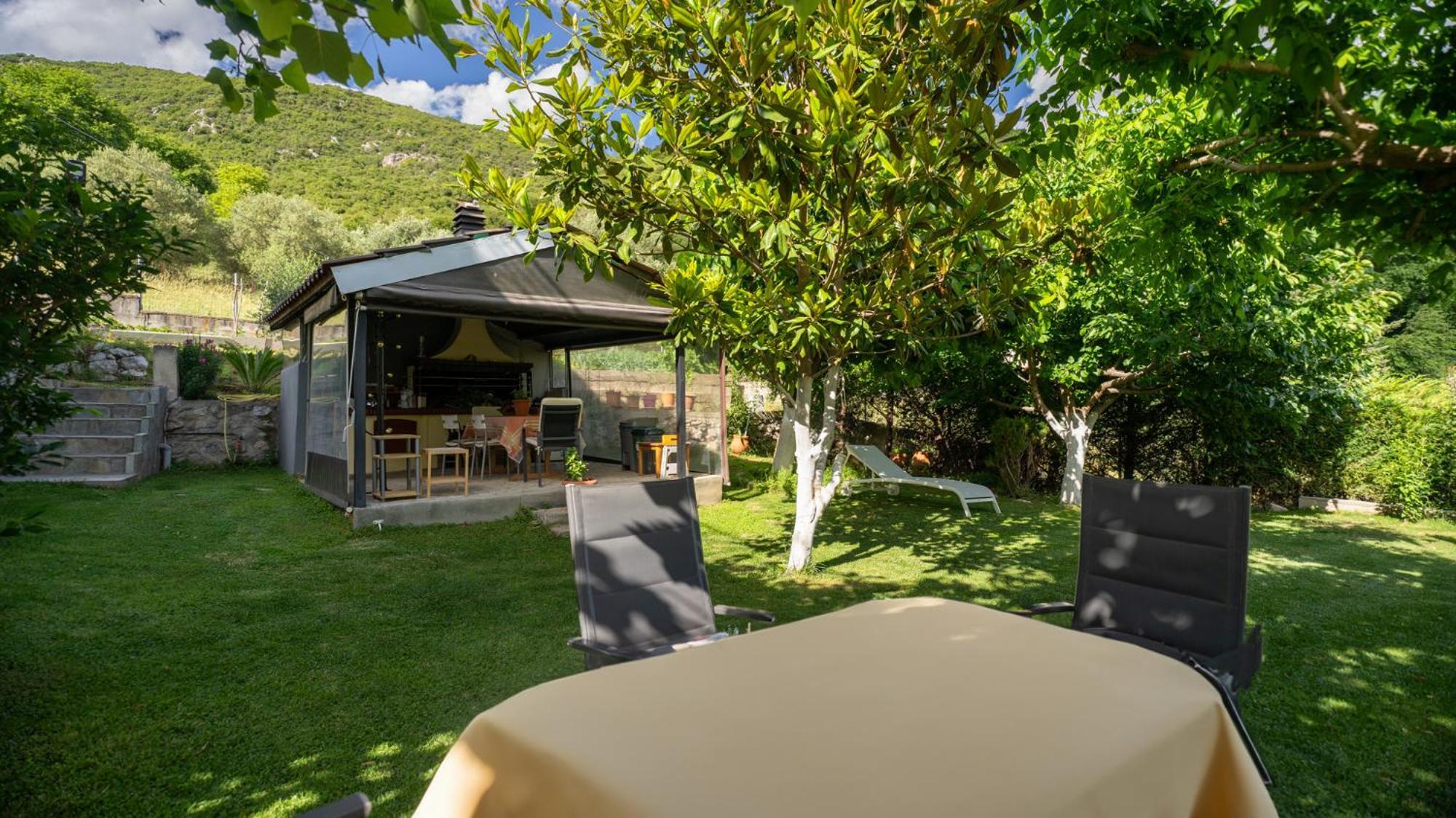 Lago Village House カランバカ エクステリア 写真